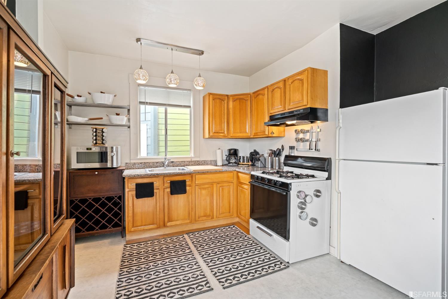 1126 Hampshire Street