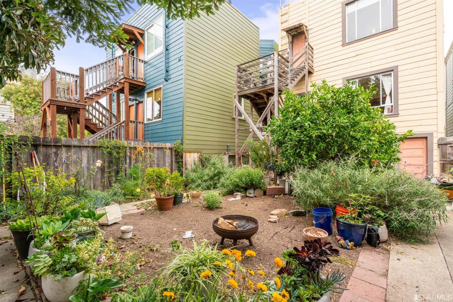 1126 Hampshire Street