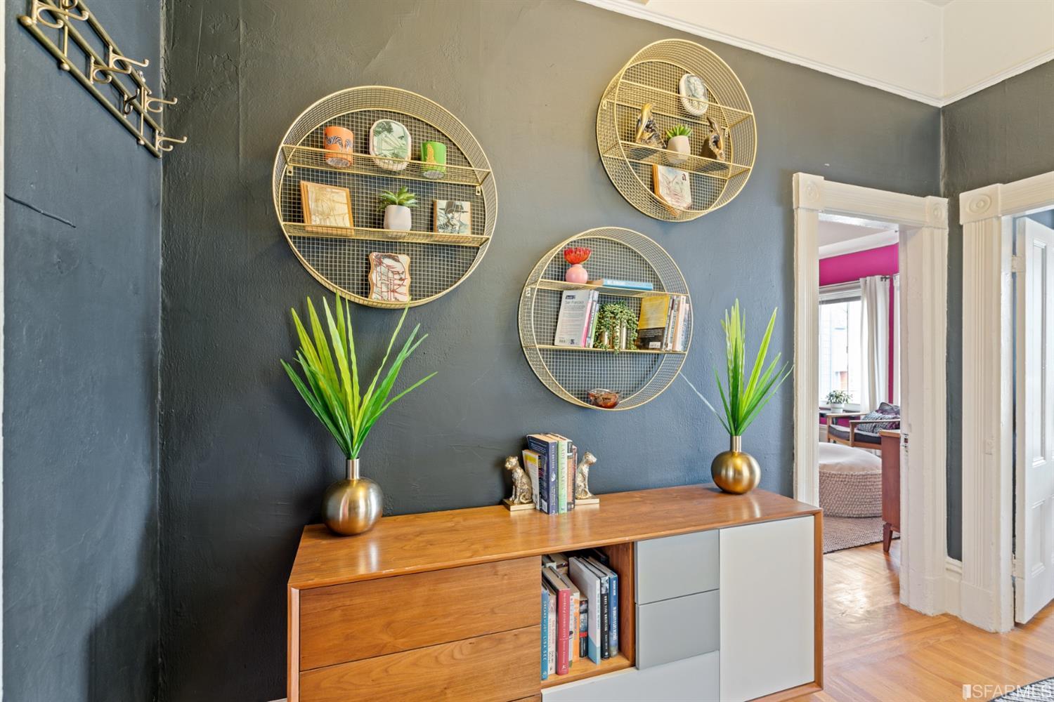 1126 Hampshire Street