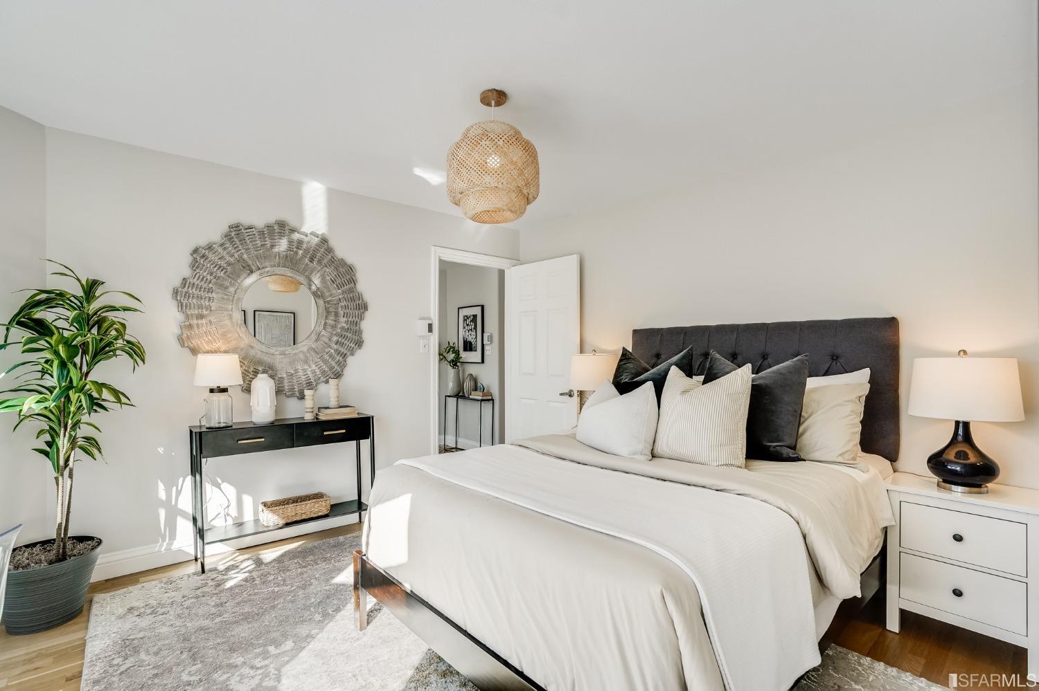 1696 Golden Gate Avenue Unit: 302