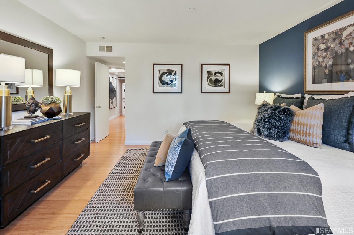 825 La Playa Street Unit: 125