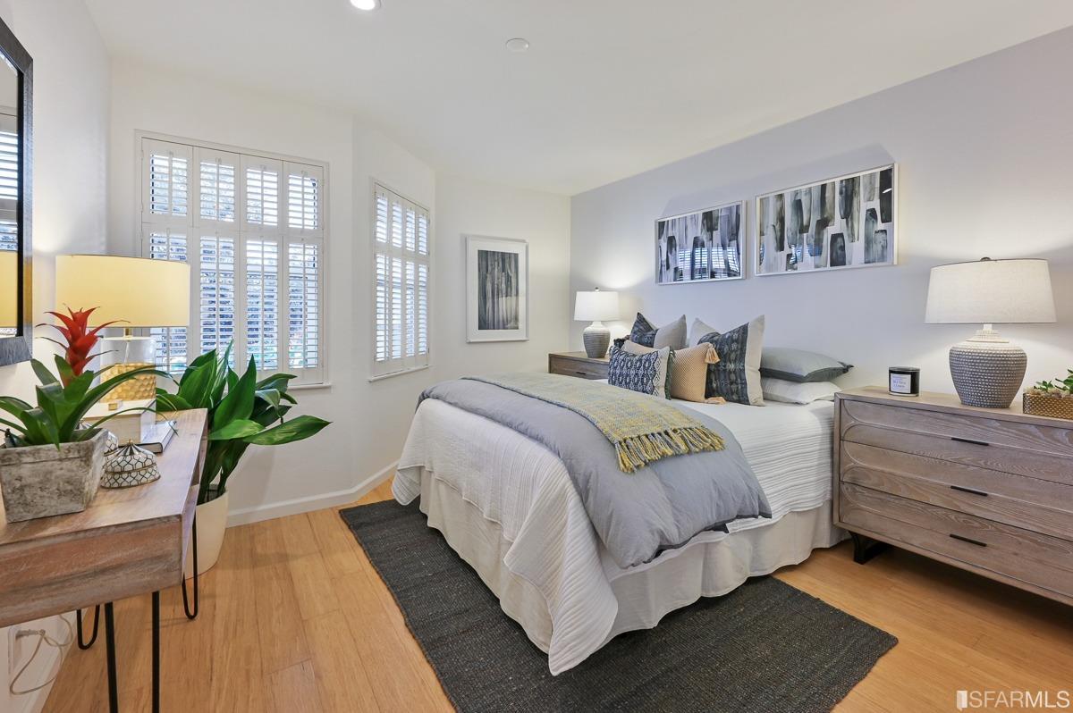 825 La Playa Street Unit: 125