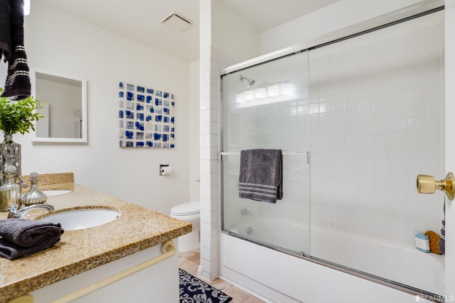 4096 17th Street Unit: 315