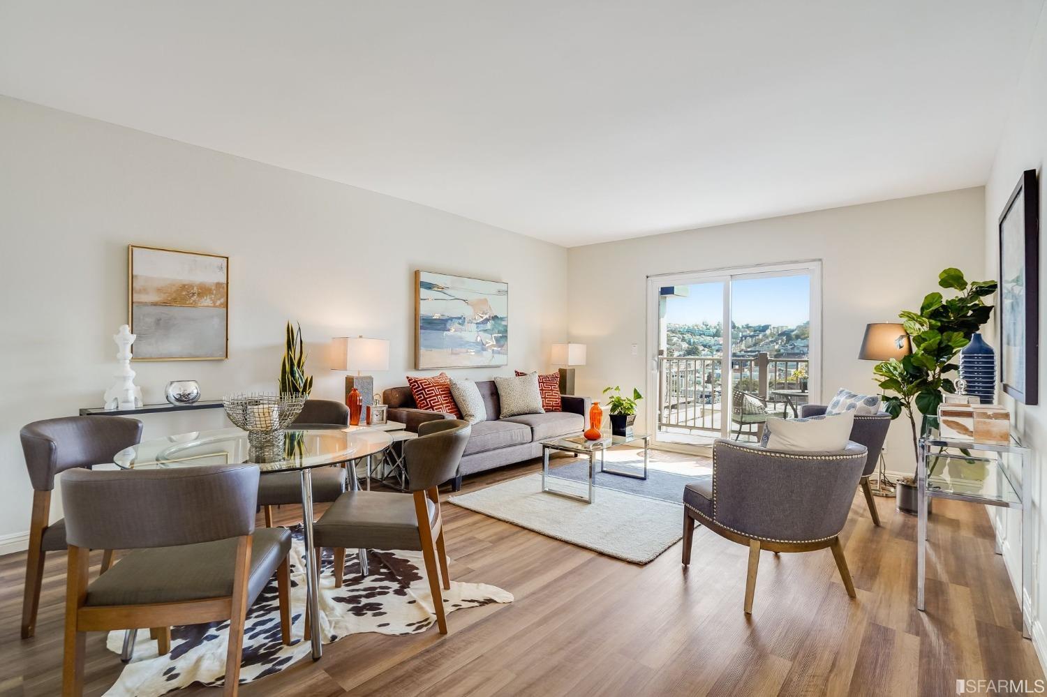 4096 17th Street Unit: 315