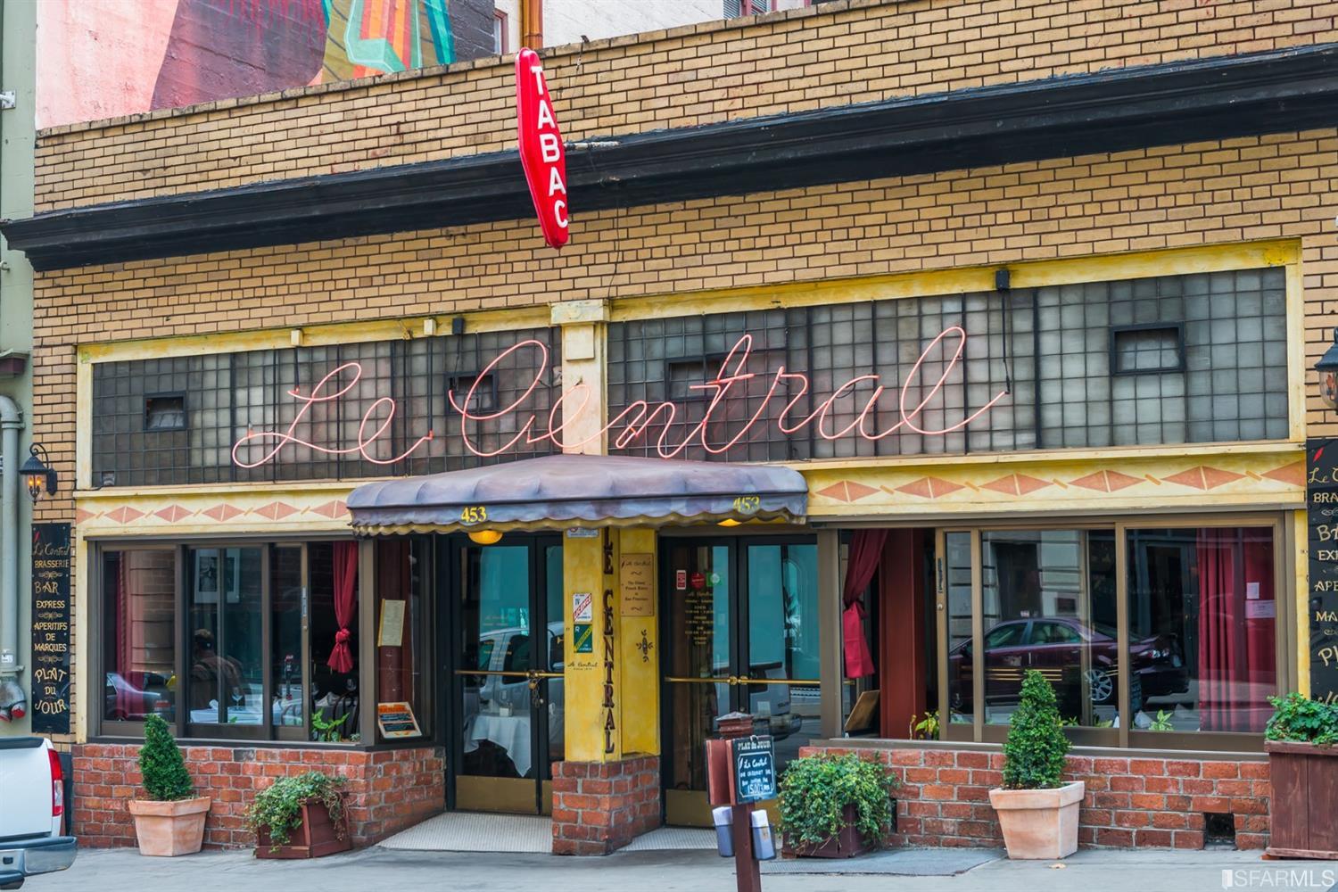 690 Market Street Unit: 1802