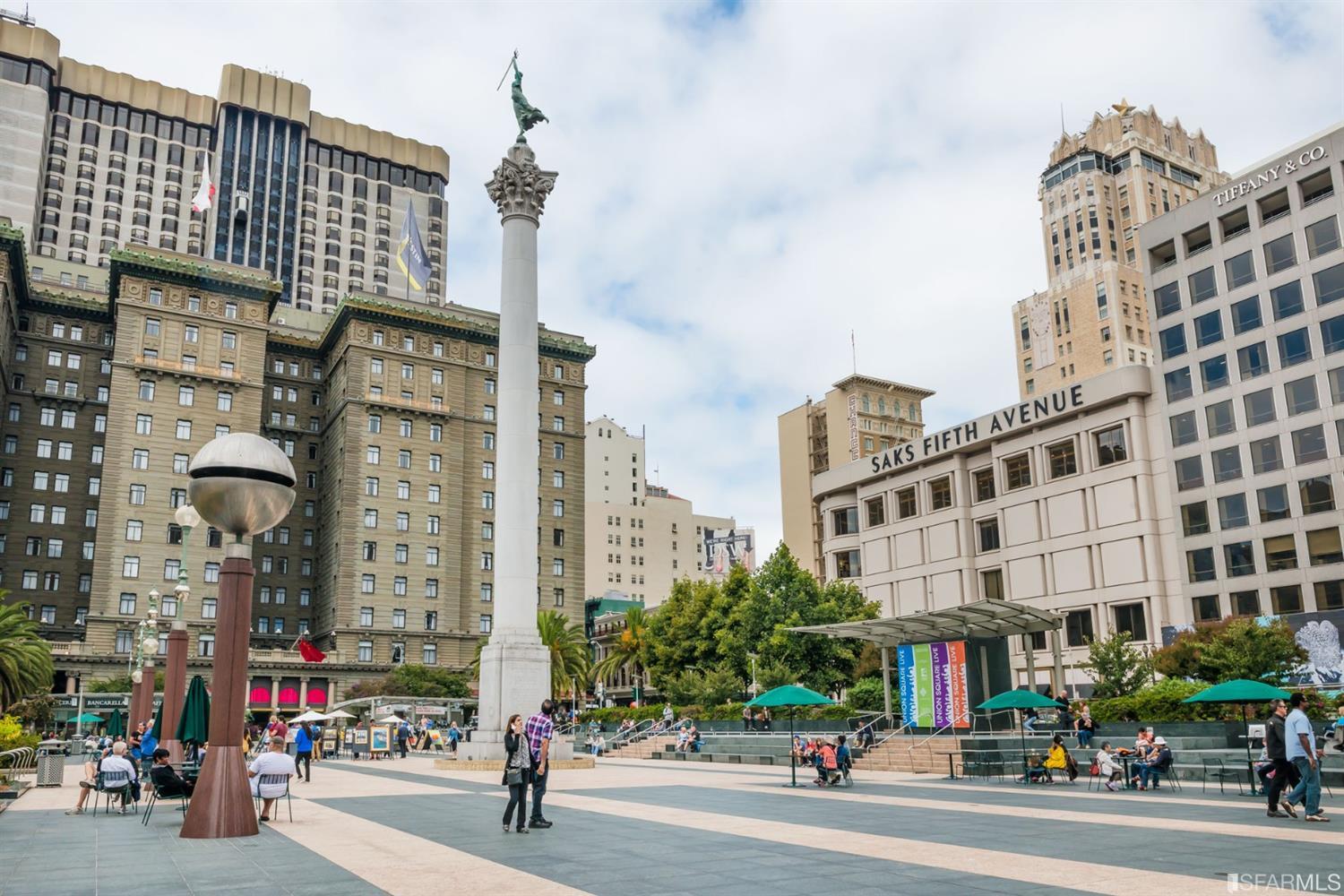 690 Market Street Unit: 1802