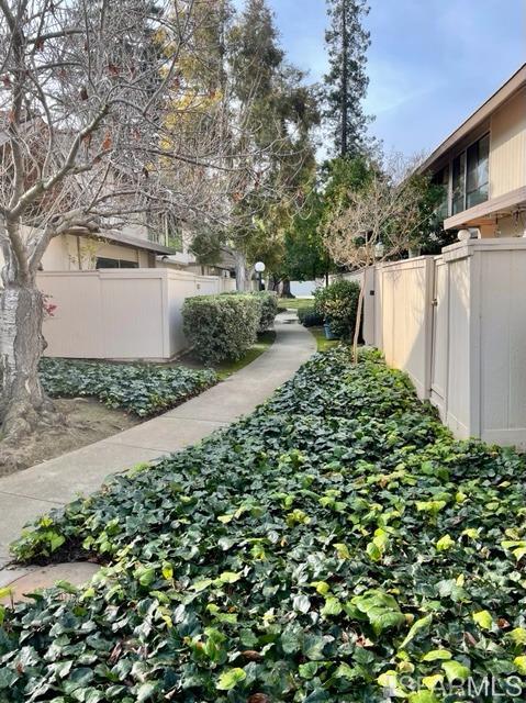 720 Blair Court Unit: F