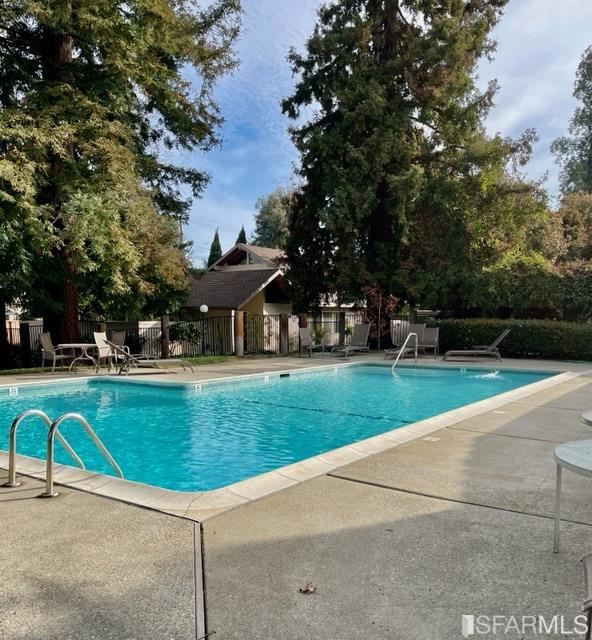 720 Blair Court Unit: F