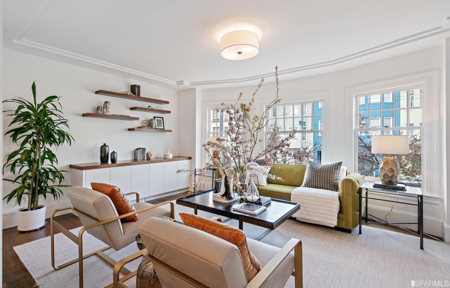 1635 Chestnut Street