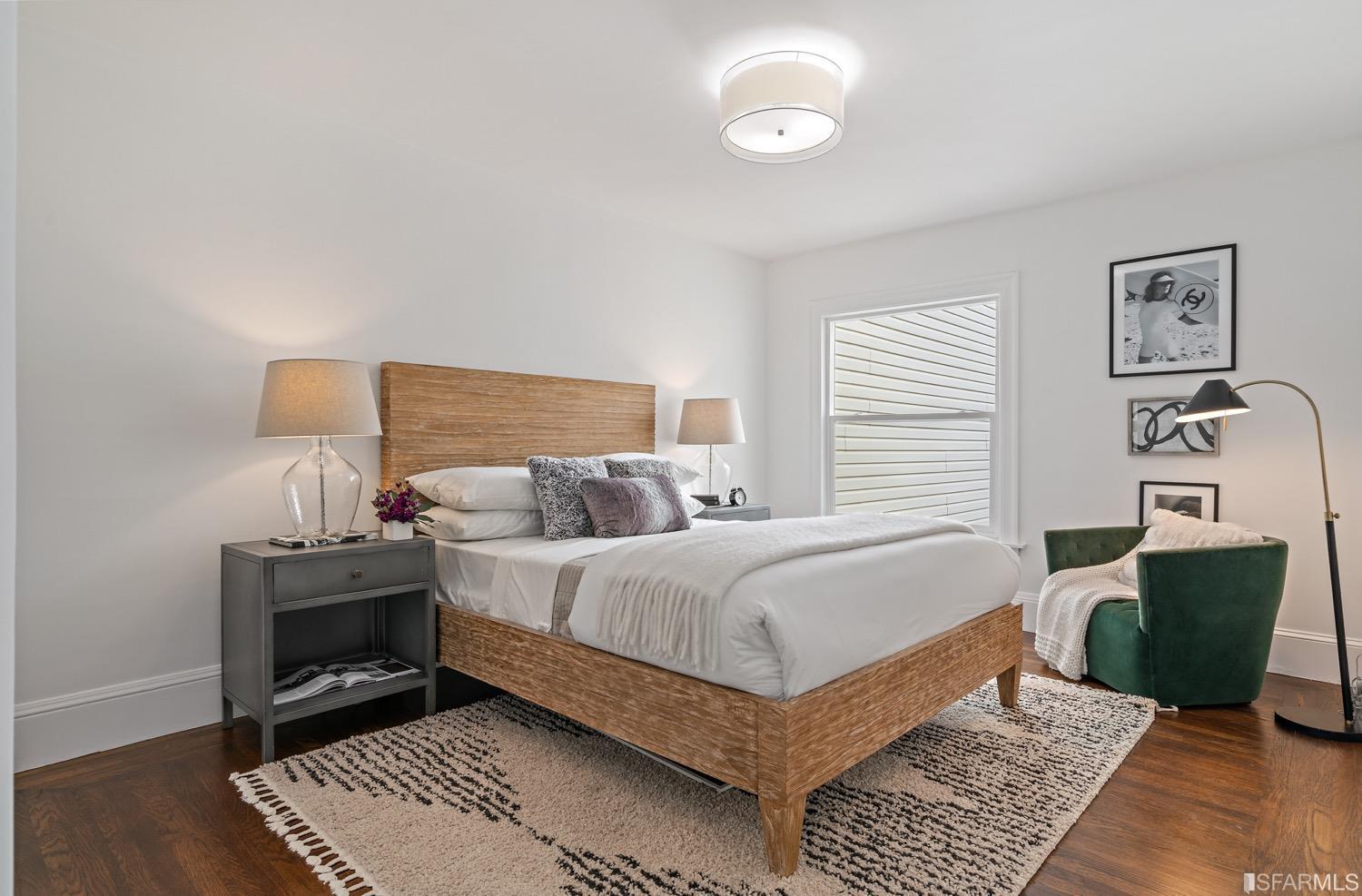 1635 Chestnut Street