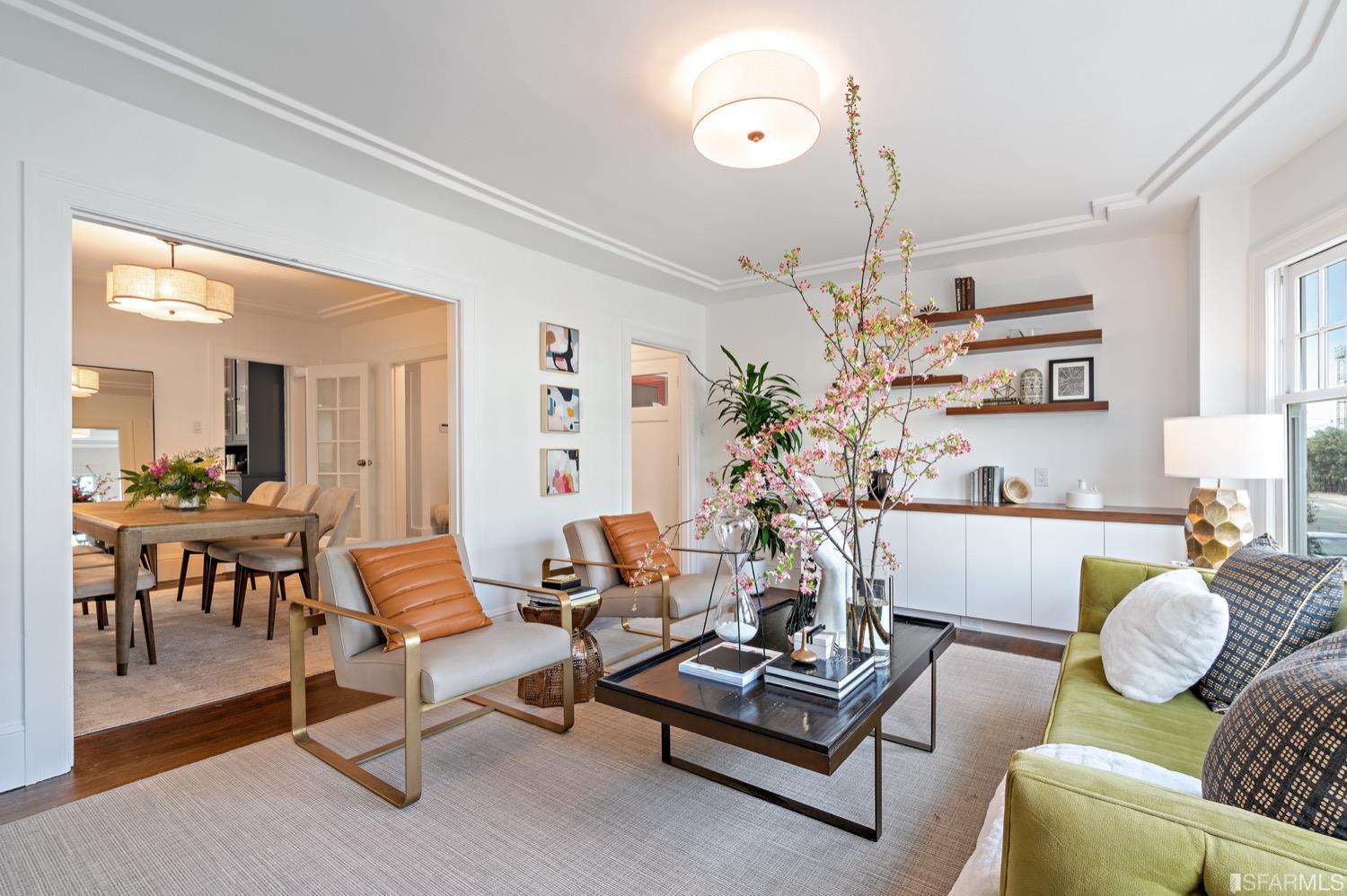 1635 Chestnut Street