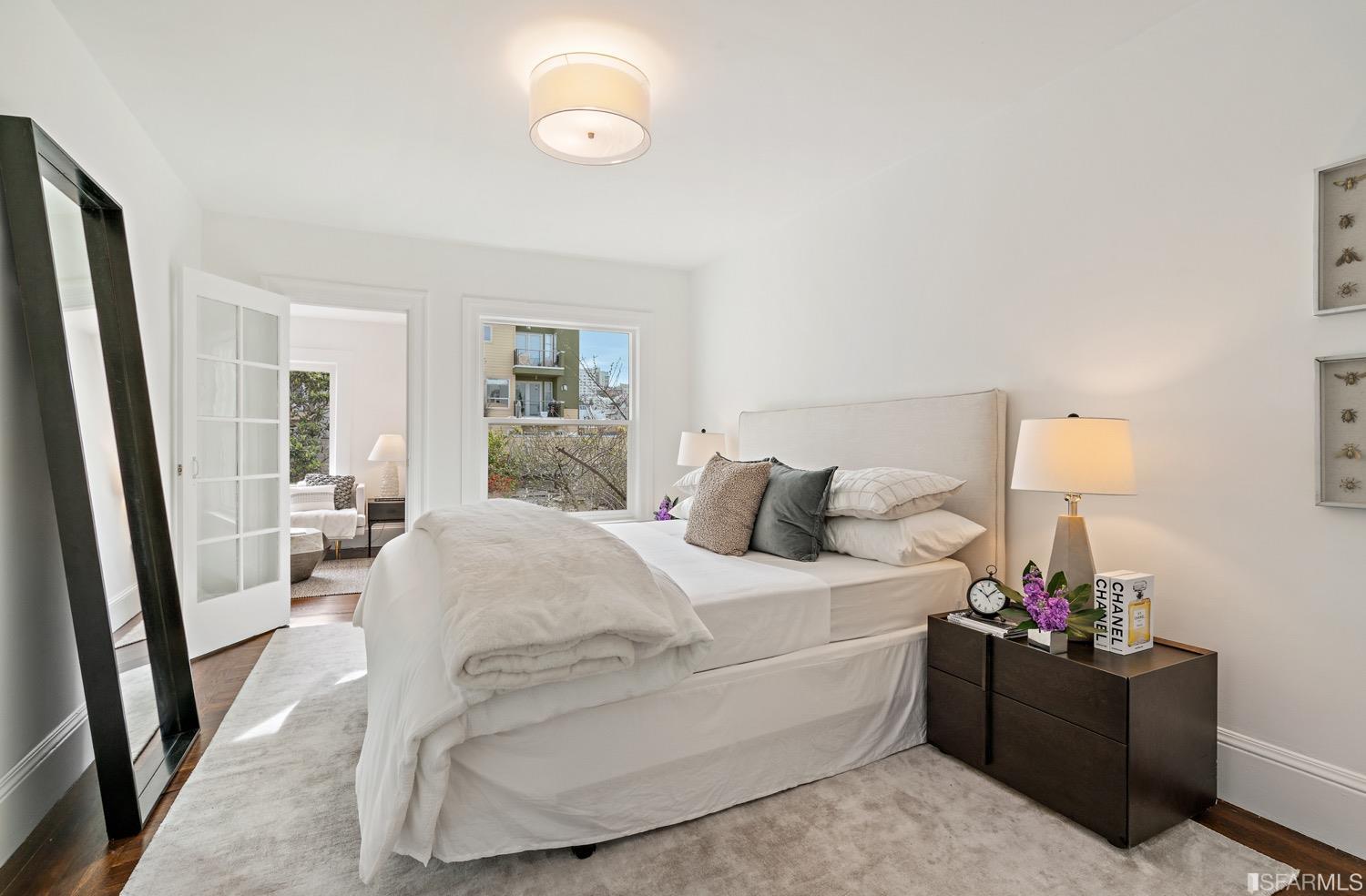 1635 Chestnut Street