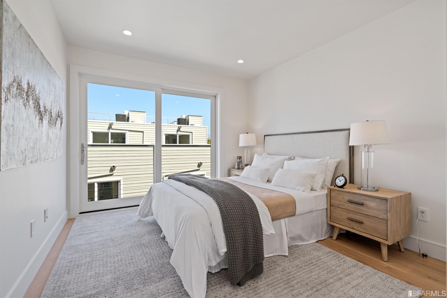 2779 Folsom Street Unit: 3