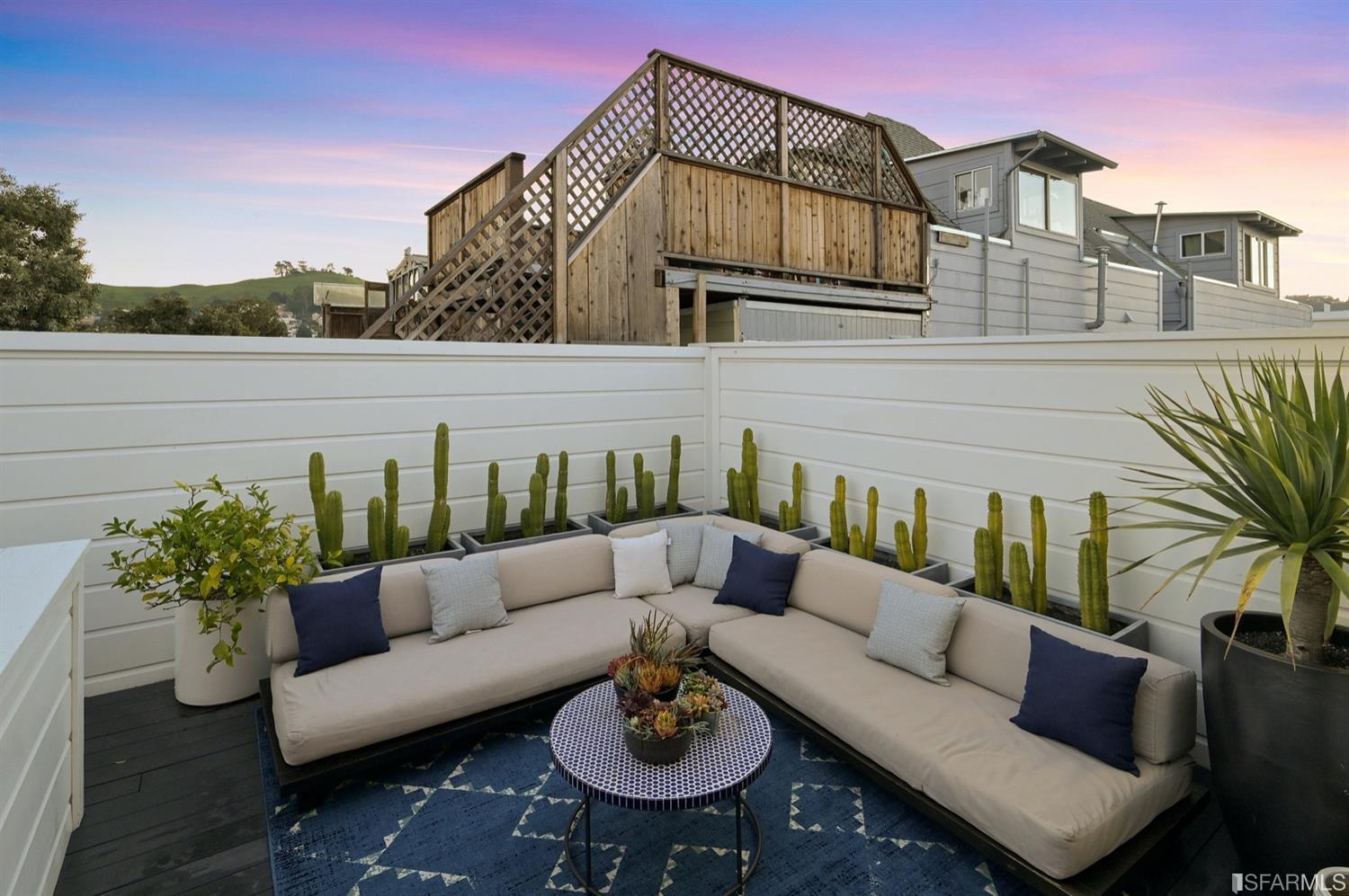 3133 24th Street Unit: 5