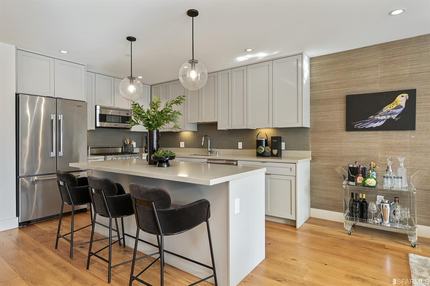 3133 24th Street Unit: 5