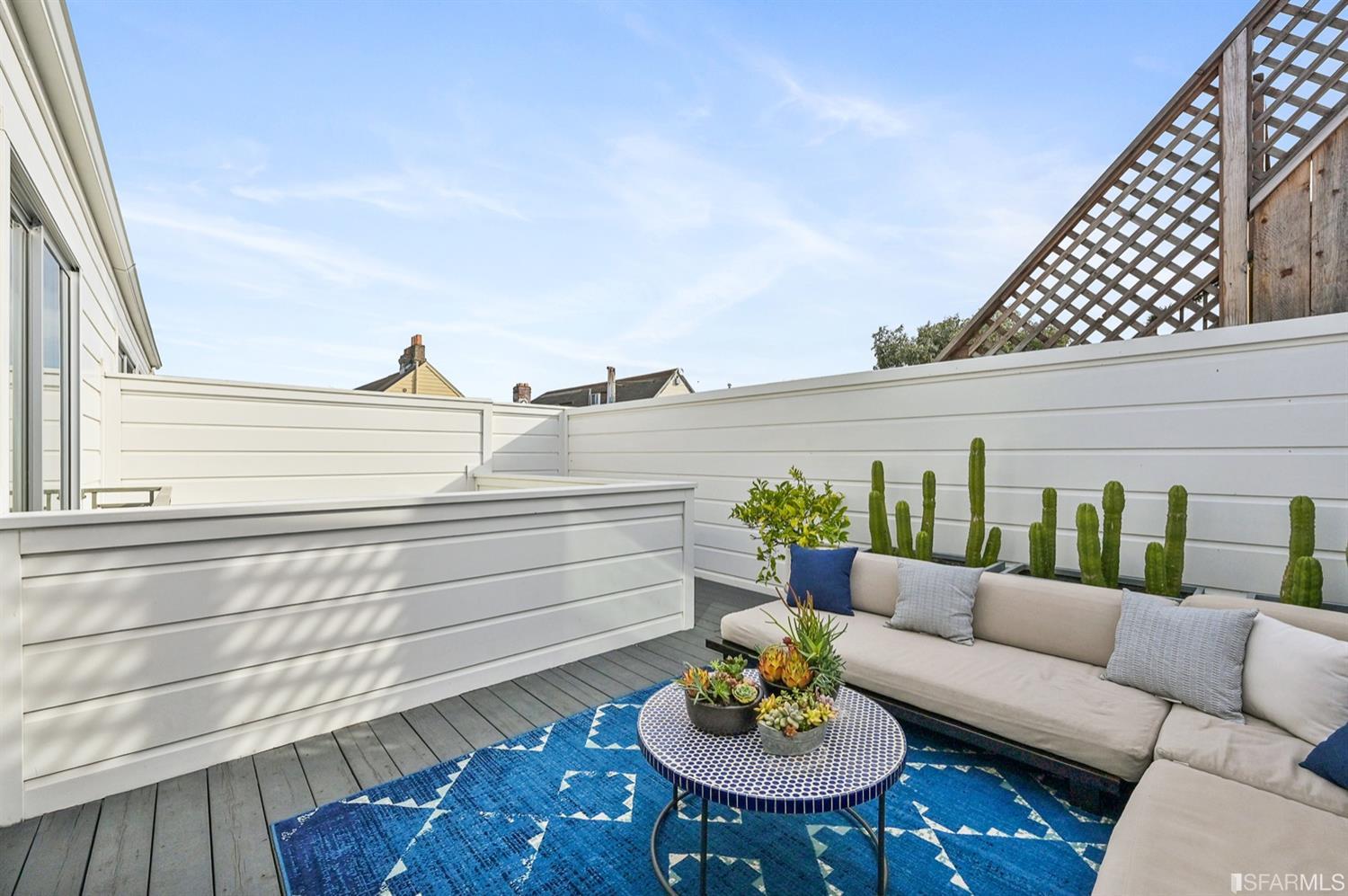 3133 24th Street Unit: 5