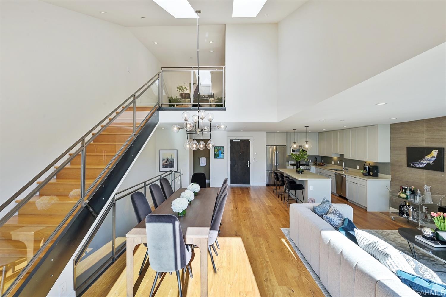 3133 24th Street Unit: 5