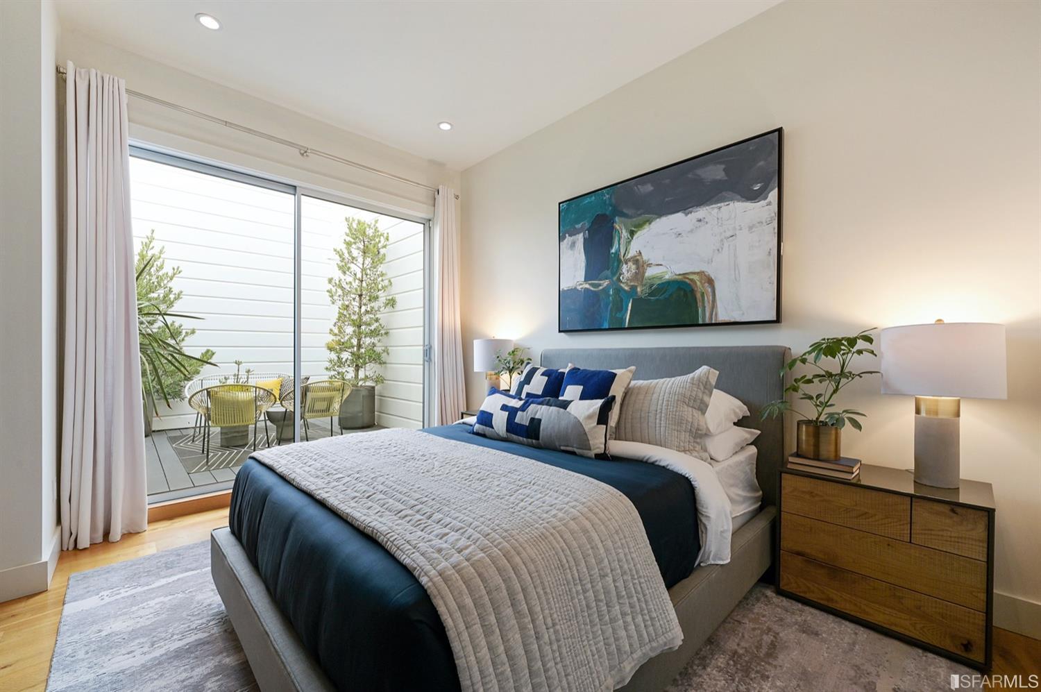 3133 24th Street Unit: 5