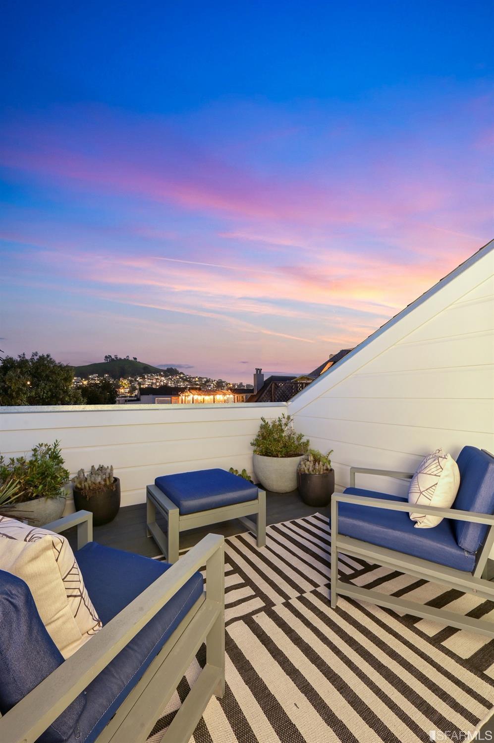 3133 24th Street Unit: 5