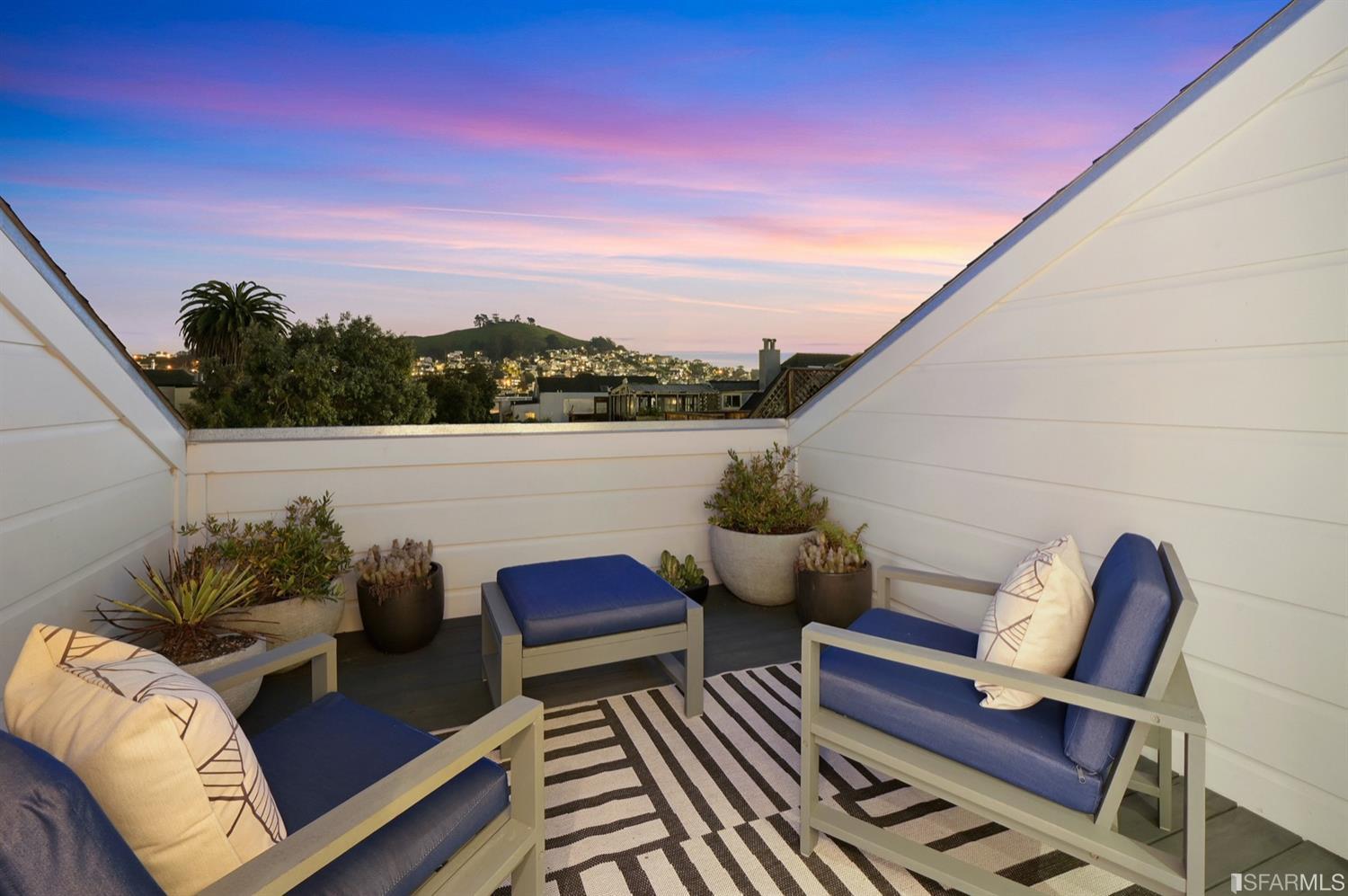 3133 24th Street Unit: 5