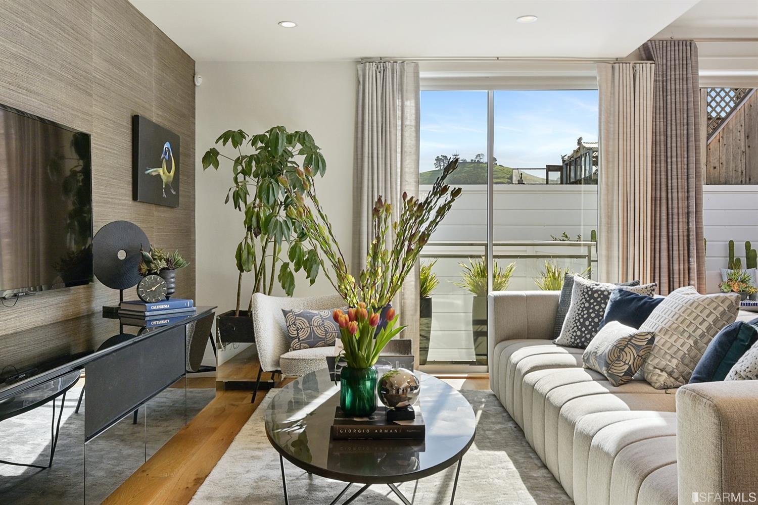 3133 24th Street Unit: 5