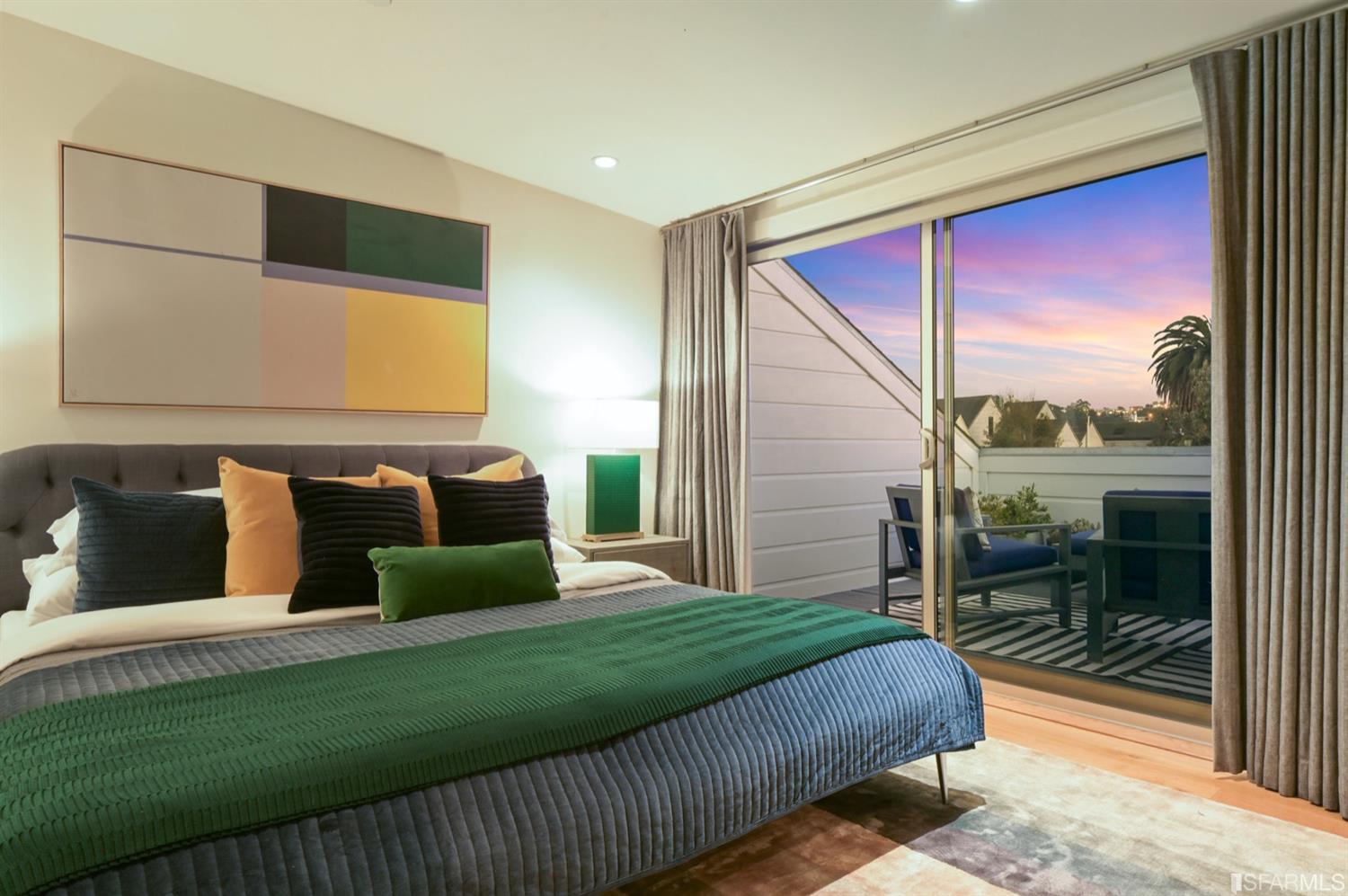 3133 24th Street Unit: 5