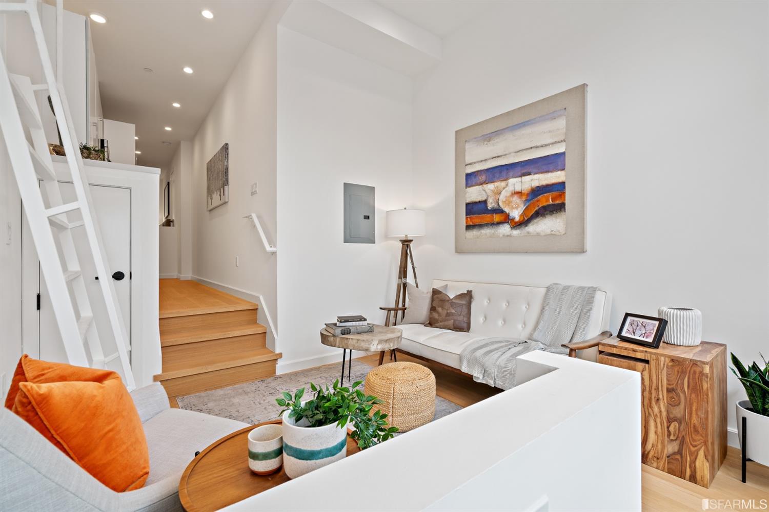 1282 Hayes Street Unit: 101