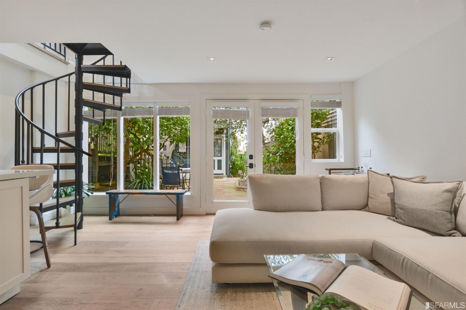 1384 Florida Street Unit: B