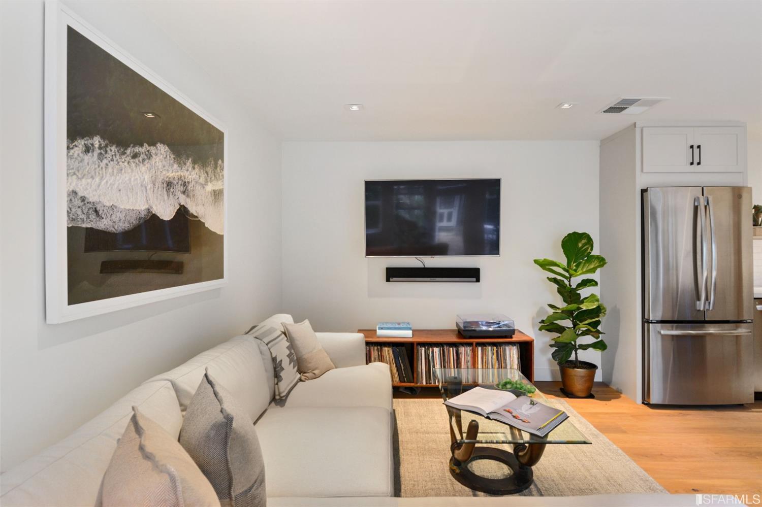 1384 Florida Street Unit: B