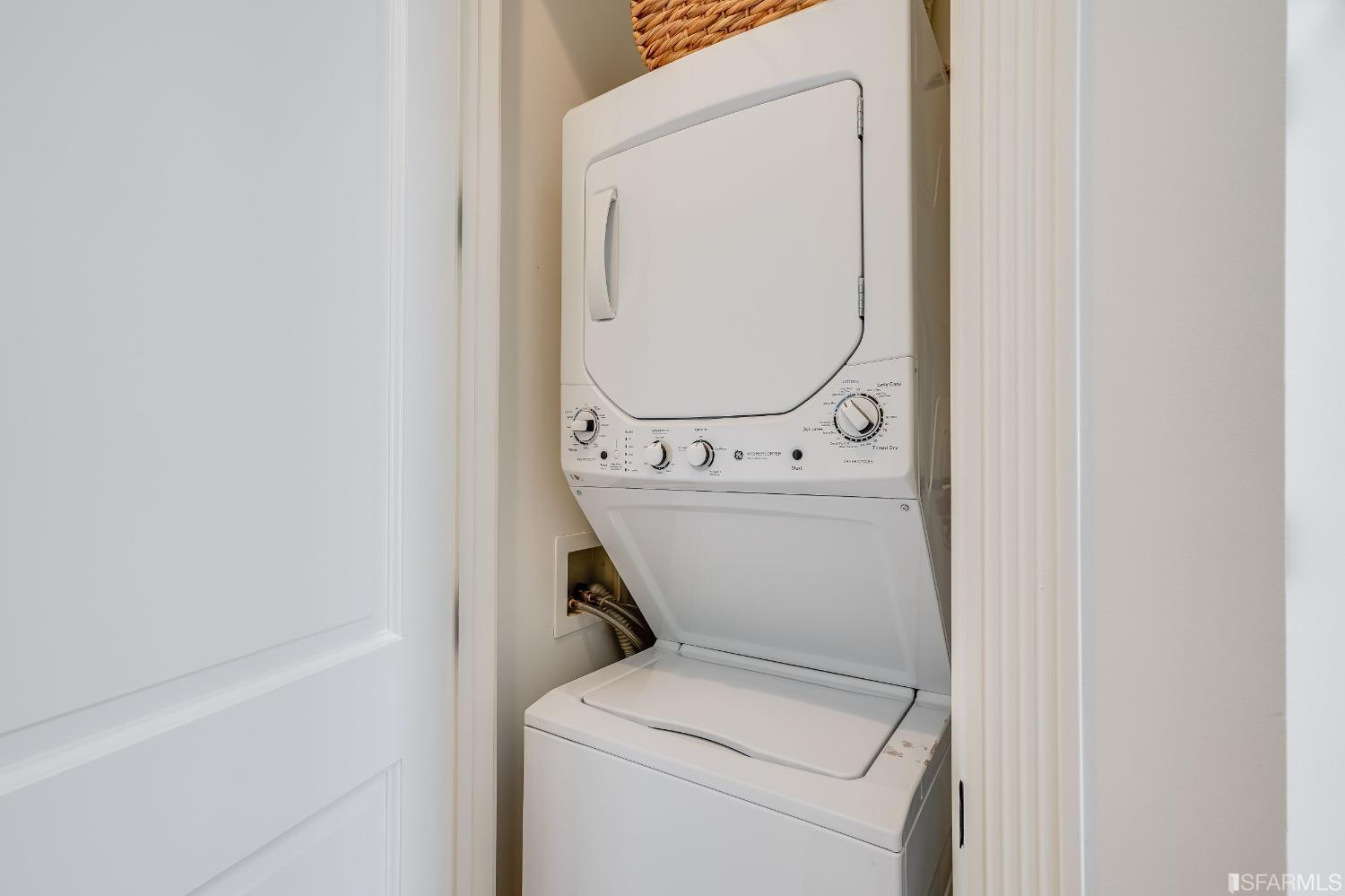 3615 20th Street Unit: 5