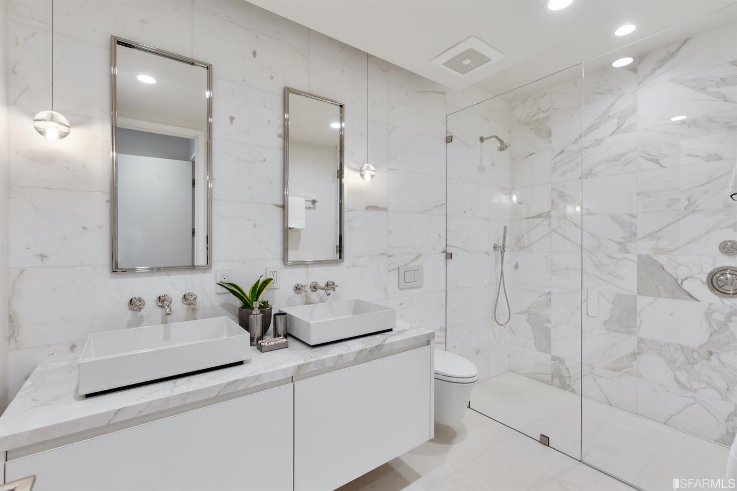 858 Capp Street Unit: 4