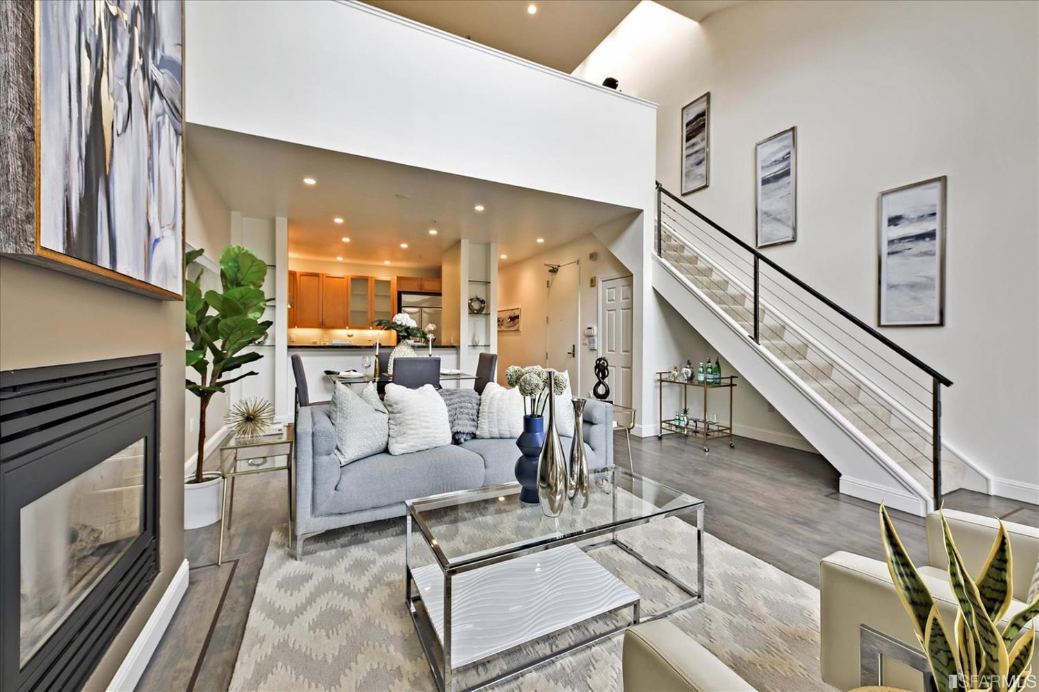 2488 Sutter Street Unit: 2