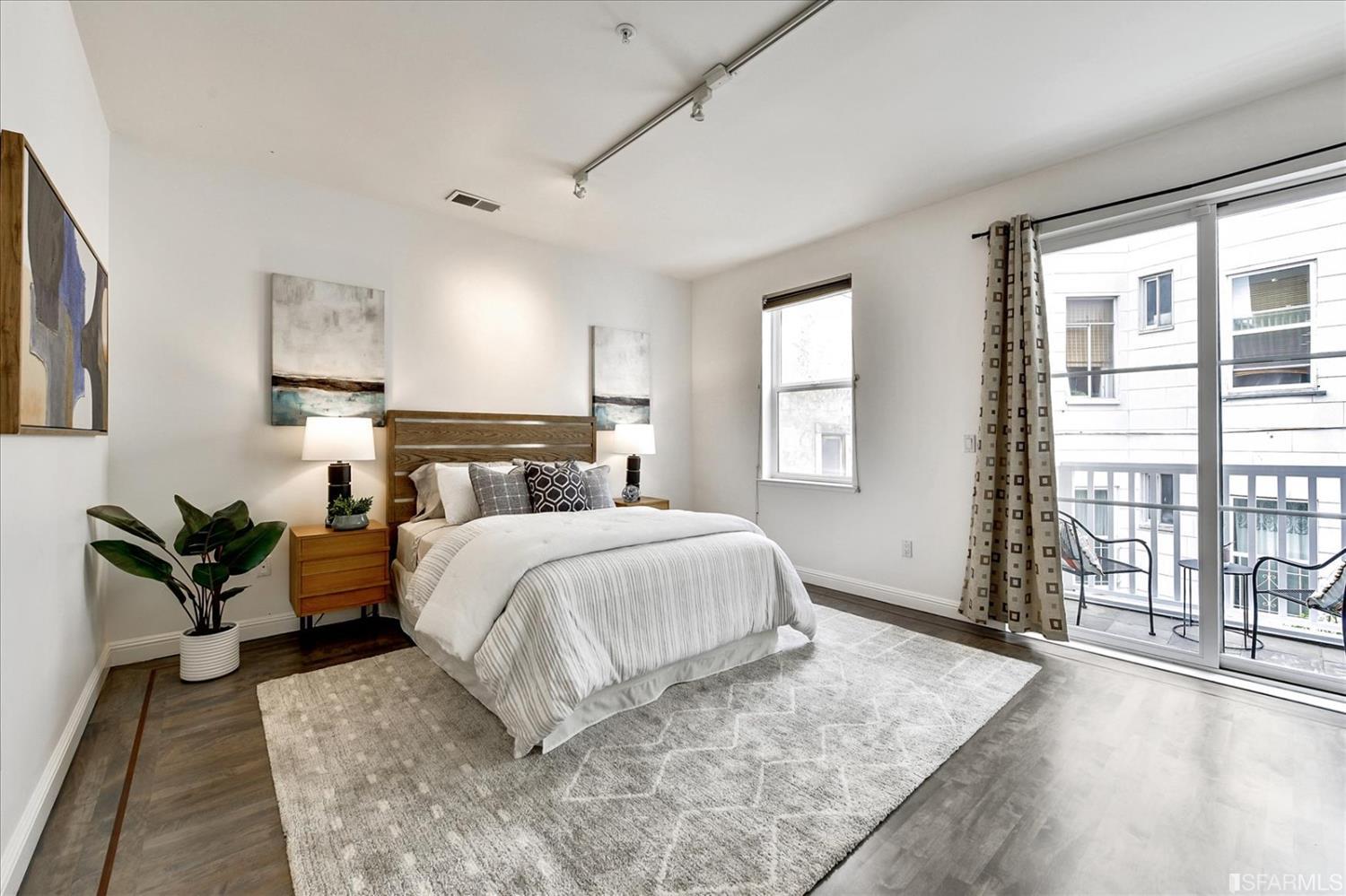 2488 Sutter Street Unit: 2