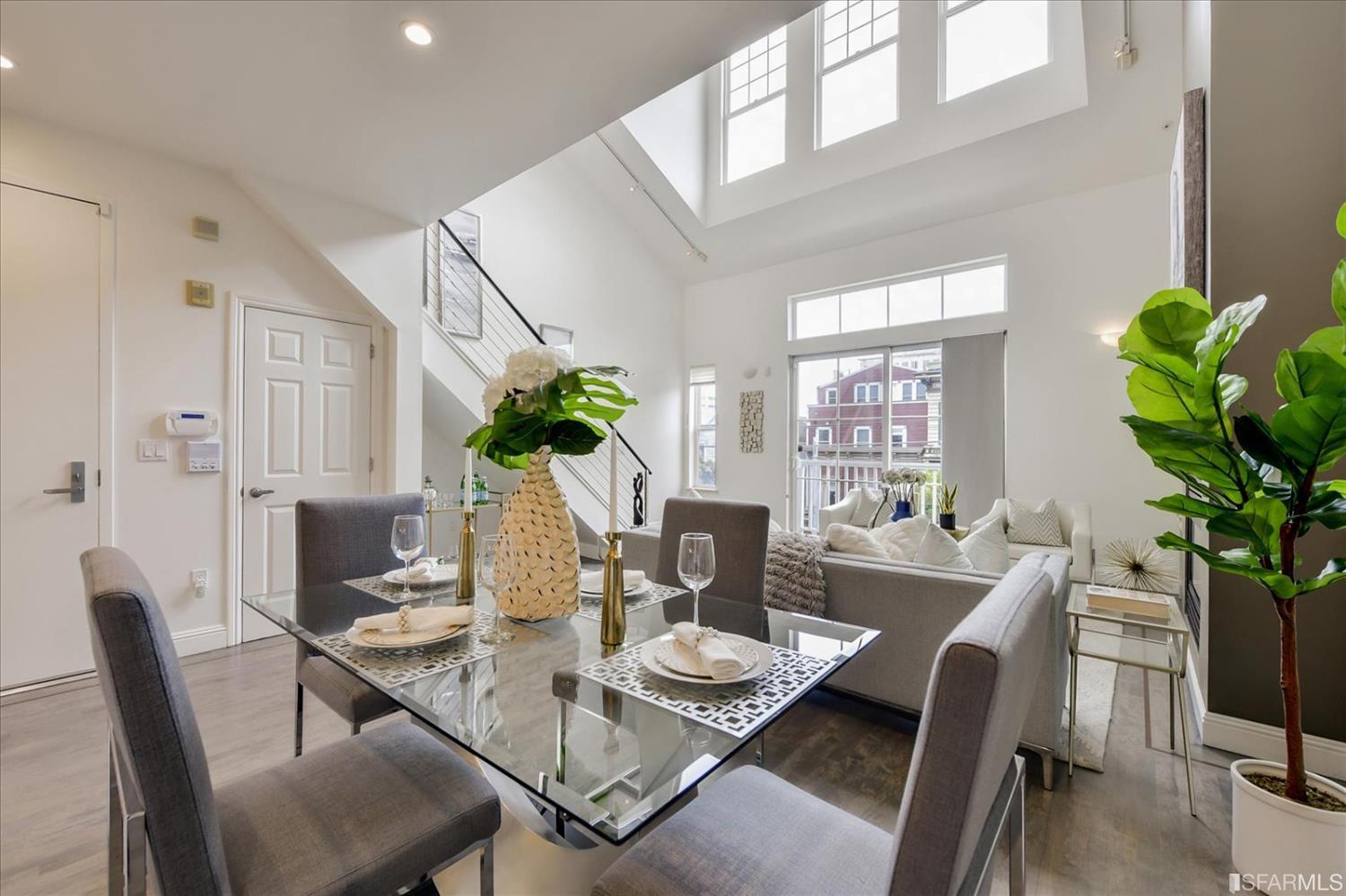 2488 Sutter Street Unit: 2