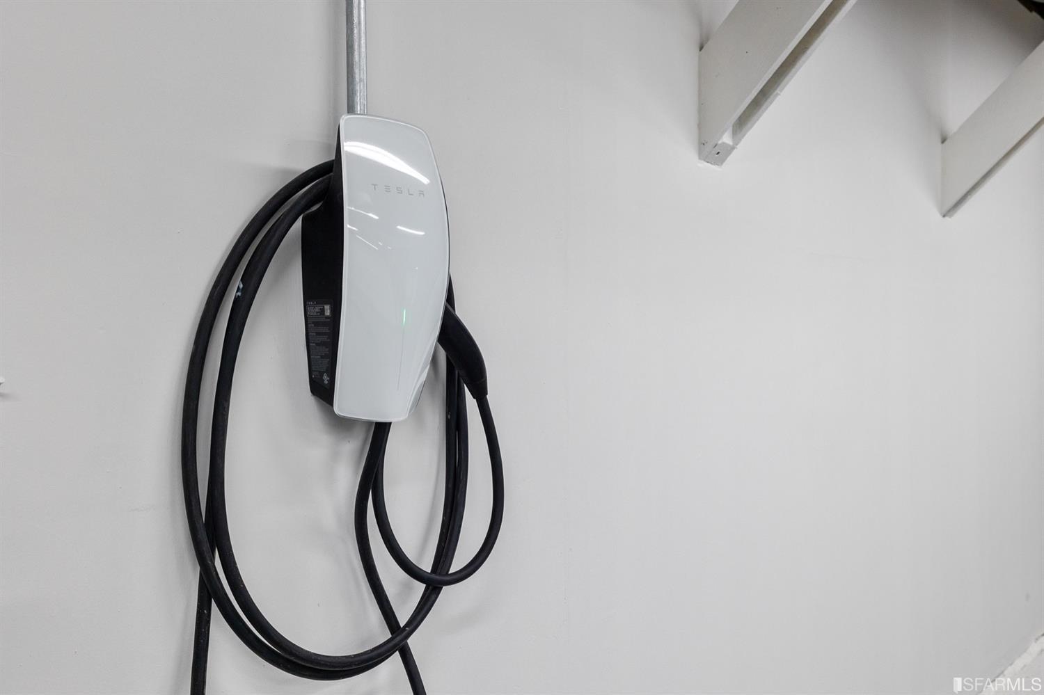 180 Forest Knolls Drive