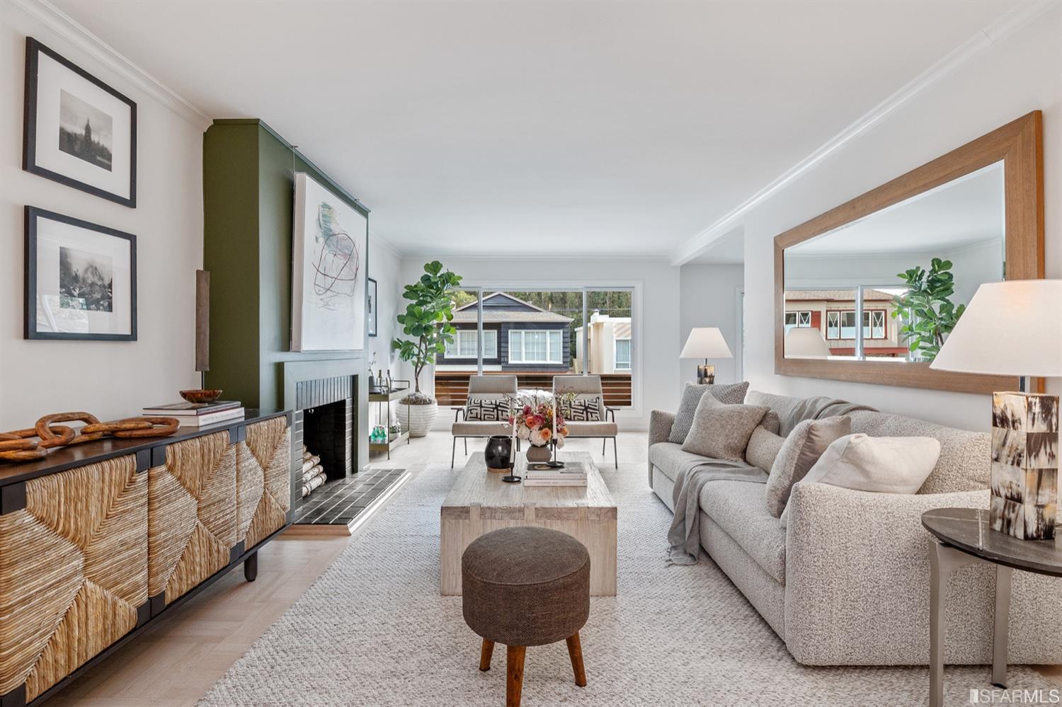 180 Forest Knolls Drive