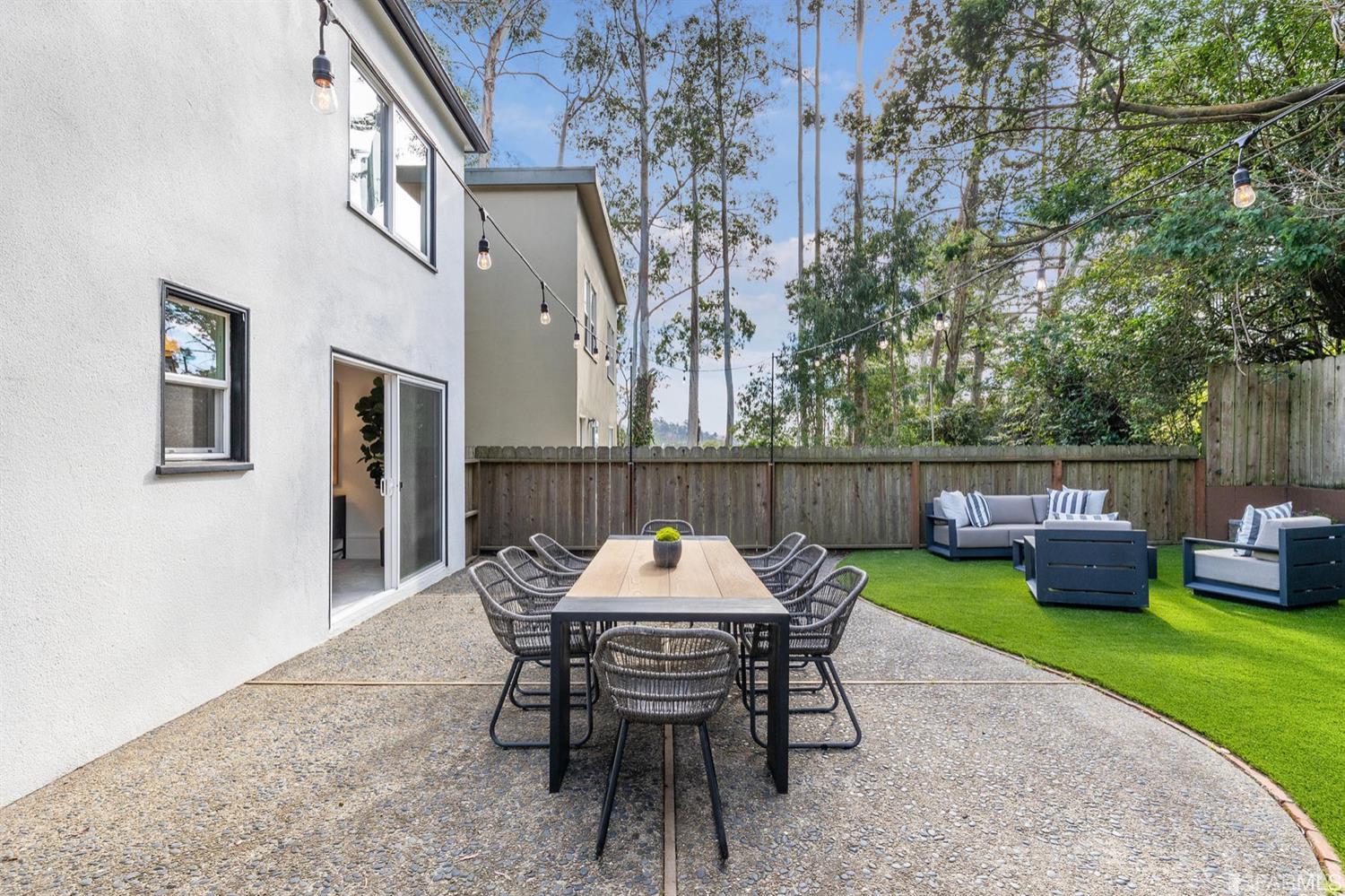 180 Forest Knolls Drive