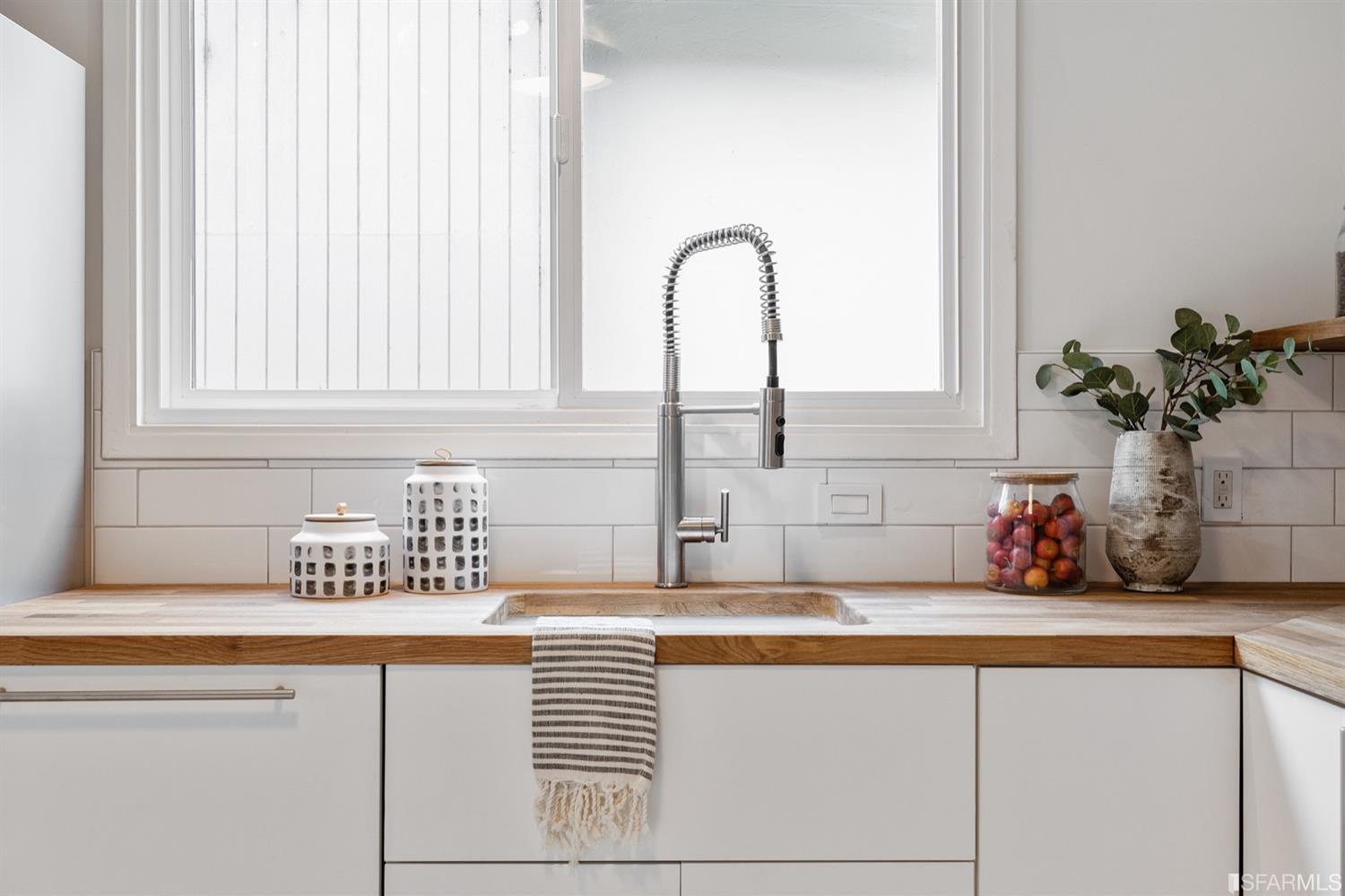 180 Forest Knolls Drive