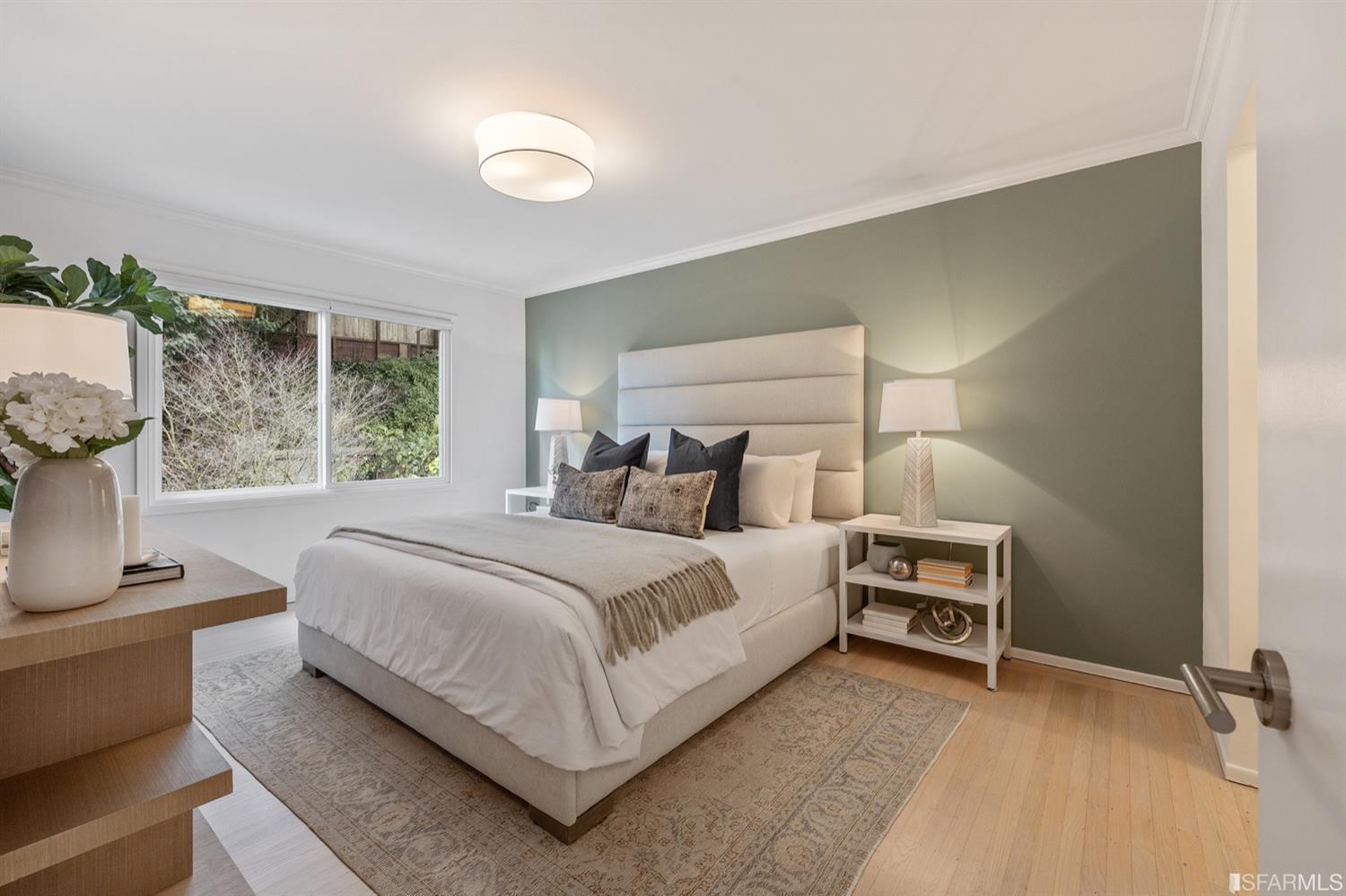 180 Forest Knolls Drive