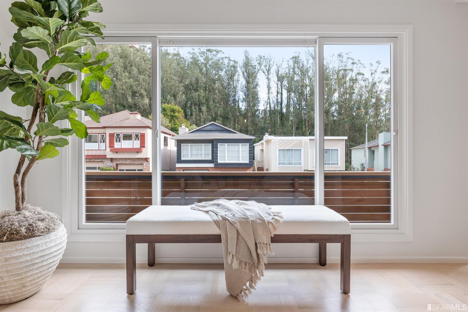 180 Forest Knolls Drive