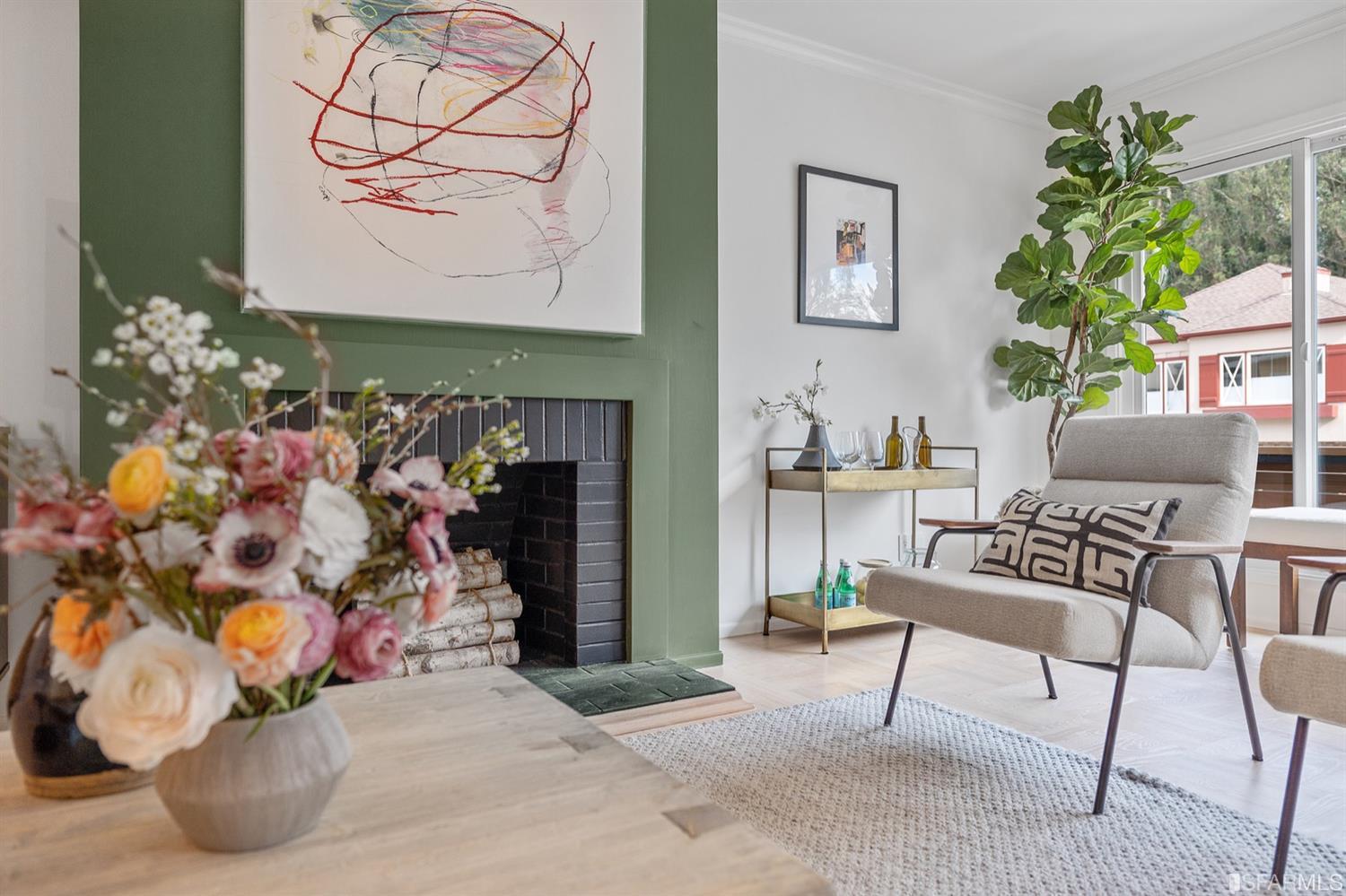 180 Forest Knolls Drive