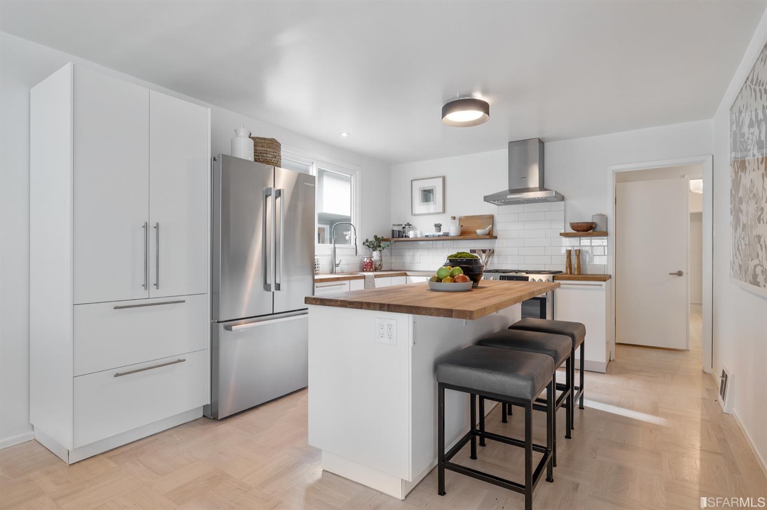 180 Forest Knolls Drive