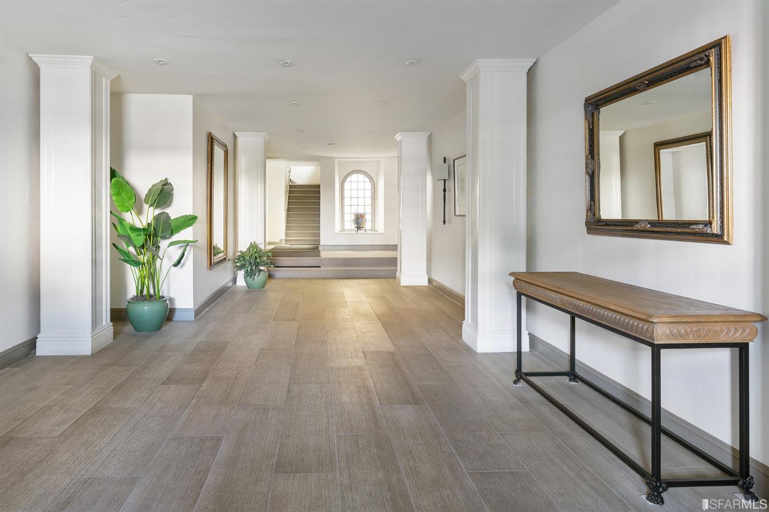 2235 Beach Street Unit: 202