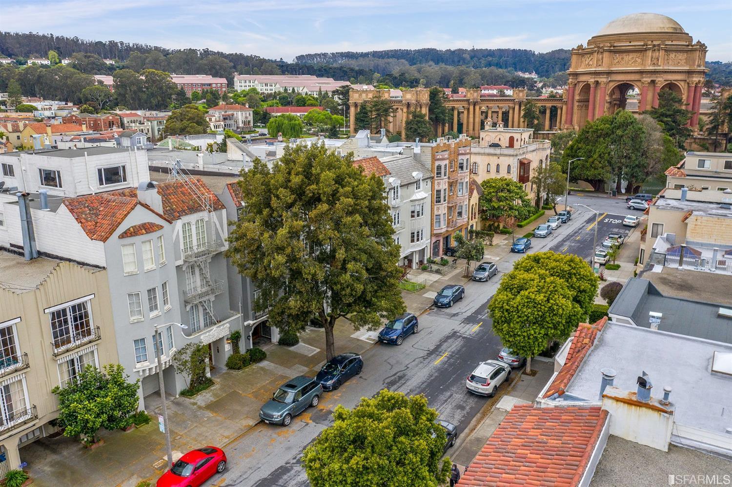 2235 Beach Street Unit: 202