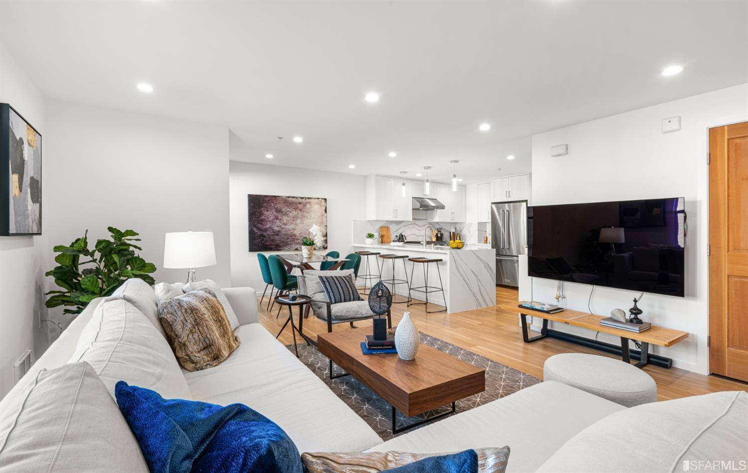 601 Alabama Street Unit: 303