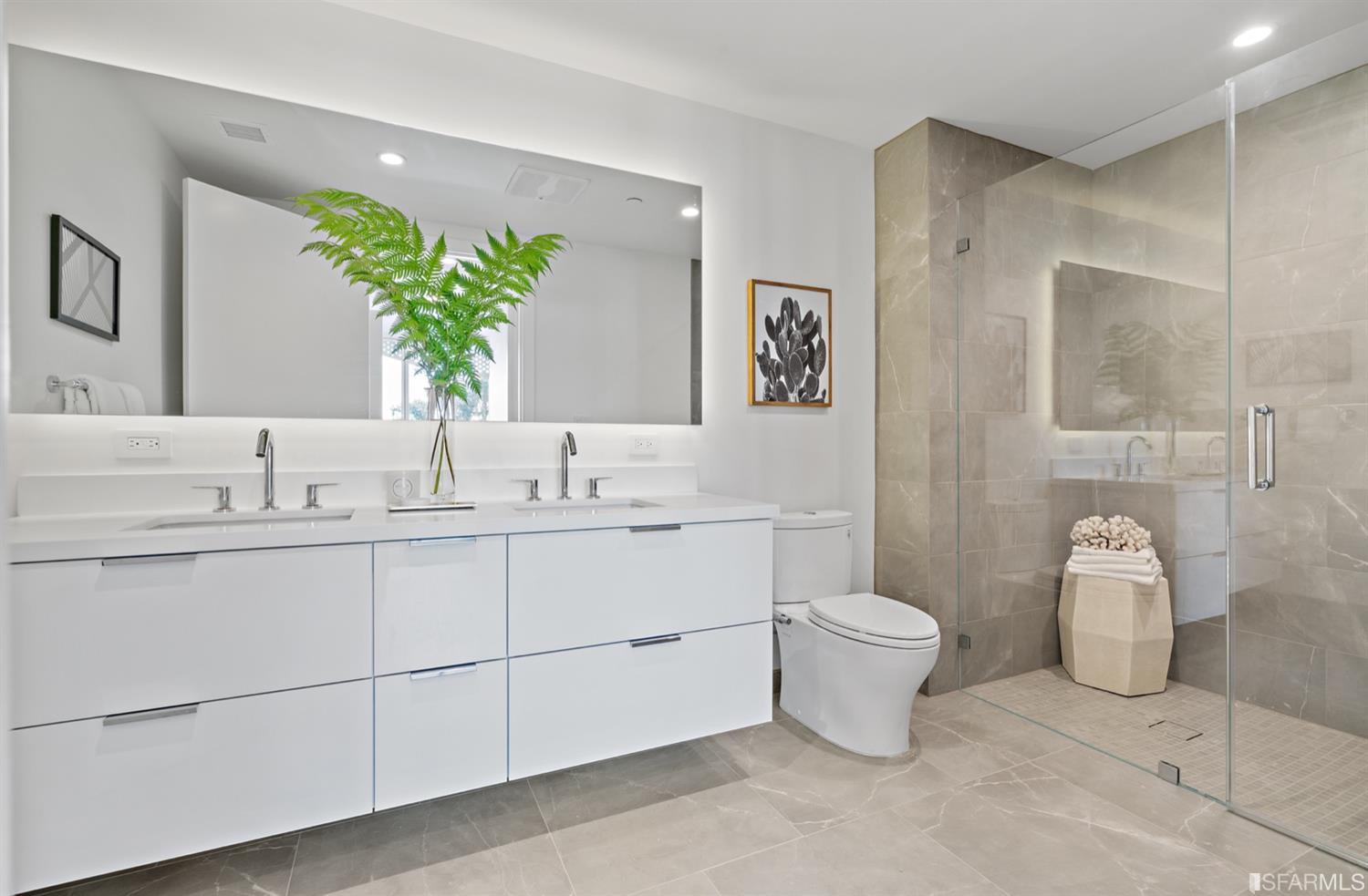 3131 Pierce Street Unit: 301