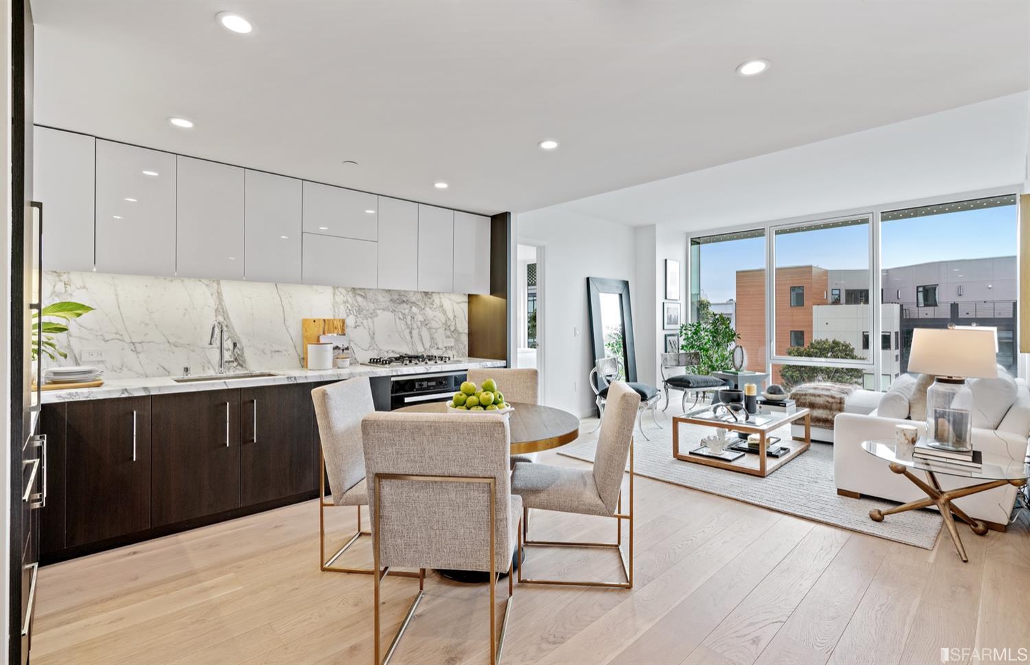 3131 Pierce Street Unit: 301