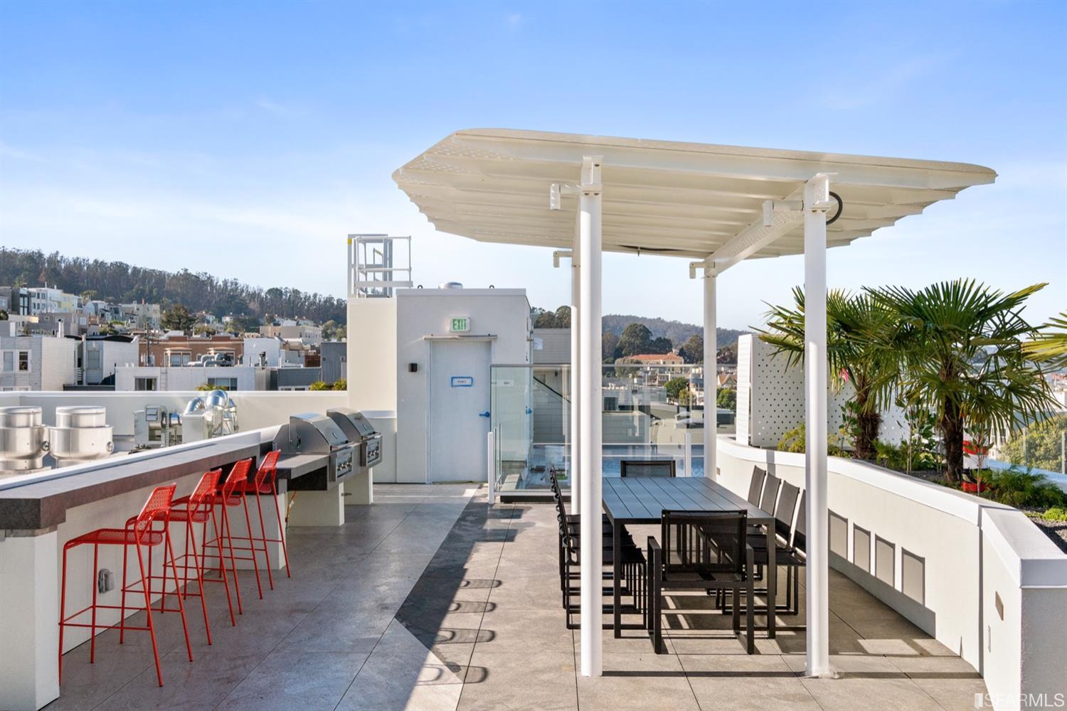 3131 Pierce Street Unit: 301