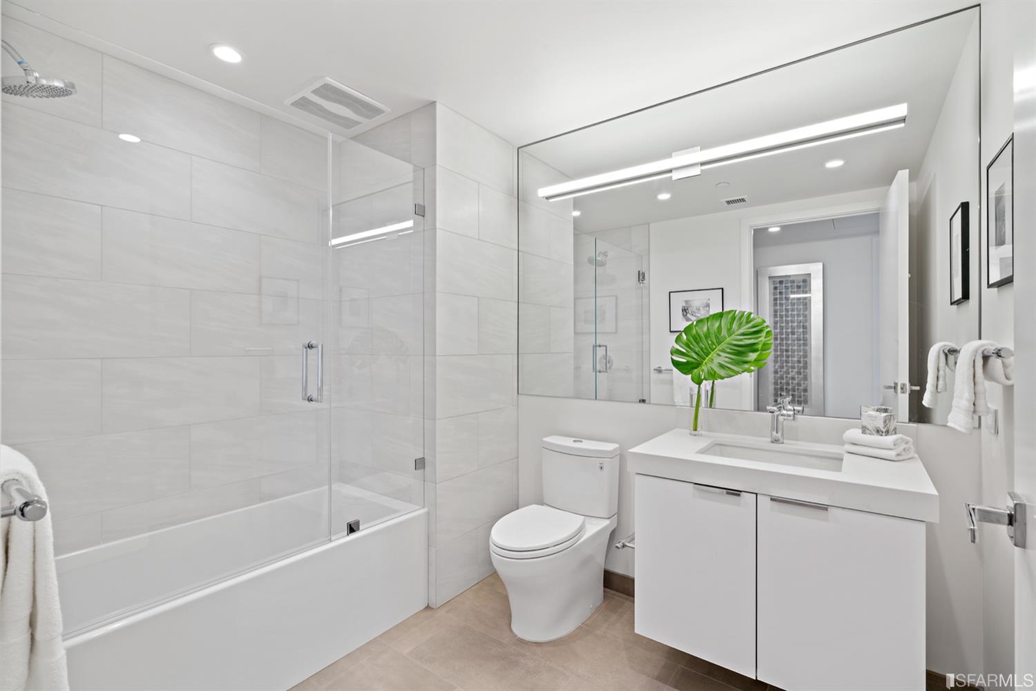 3131 Pierce Street Unit: 301