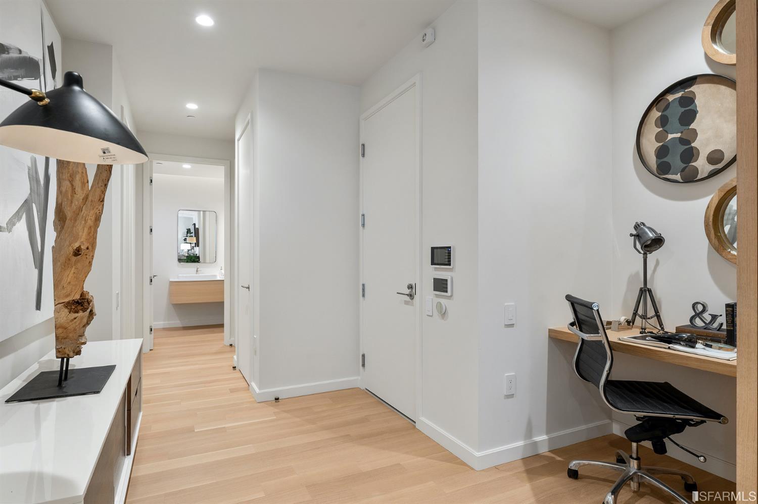 858 Capp Street Unit: 1